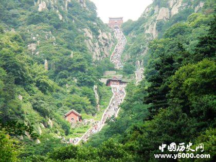 中国十大山川：巍峨秀丽 风光无限